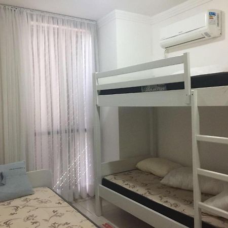 Апартаменты Apartamento Guaruja Enseada Экстерьер фото