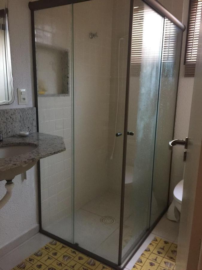 Апартаменты Apartamento Guaruja Enseada Экстерьер фото